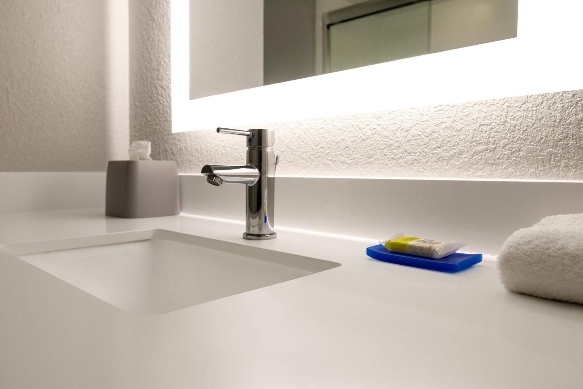 Holiday Inn Express & Suites Pembroke Pines-Sheridan St By Ihg Luaran gambar