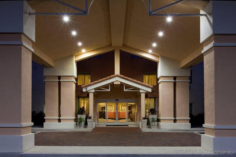 Holiday Inn Express & Suites Pembroke Pines-Sheridan St By Ihg Luaran gambar